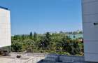 Apartament cu 2 camere decomandat în City Park Mall - 8