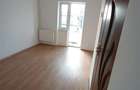 Vanzare apartament cu 2 camere - 3