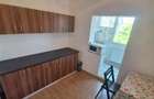 Apartament cu 3 camere decomandat în Girocului - 3