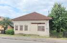 Casă cu 6 camere cu Teren 2330 Mp în Central - 15