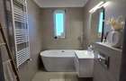 PROPRIETAR - vand PENTHOUSE 180 mp2 pe 2 nivele - 2 parcari incluse - 6