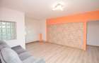 Apartament cu 3 camere semidecomandat în Rahova - 3