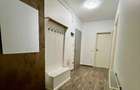 Apartament cu 3 camere decomandat în Tractorul - 7