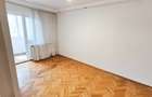 Apartament cu 3 camere semidecomandat în Rahova - 6
