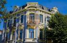 Casă individuală cu 9 camere cu Canalizare în Central - 2