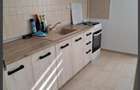 Apartament cu 2 camere decomandat în Tractorul - 8