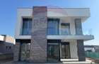 De vanzare casa 5 camere in zona Dealuri Oradea - 4