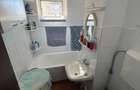 Apartament cu 3 camere decomandat în CET - 8