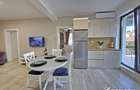 Apartament cu 3 camere semidecomandat în Central - 4