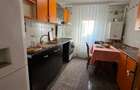 Apartament cu 3 camere decomandat în Narcisa - 4