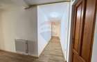 Apartament cu 3 camere semidecomandat în Central - 7