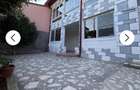 casa cu etaj de vanzare - 2