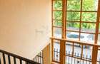 Casă P+1 + teren , Sector 4  | Centrală proprie | - 2