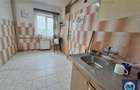 Apartament cu 3 camere semidecomandat în Central - 3