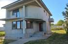Casă cu 4 camere cu Teren 400 Mp în Ovidiu - 1