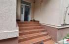 Casă cu 4 camere cu Canalizare în Semicentral - 3