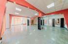 Spatiu comercial de inchiriat central - 4