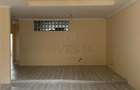 Apartament cu 4 camere decomandat în Central - 2