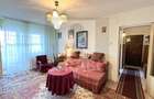 Apartament cu 3 camere decomandat în Tractorul - 8