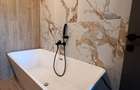 Duplex cu 5 camere cu Canalizare în Central - 24