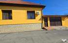 Casa de vanzare, dealuri, zona str.Beldiceanu - 13