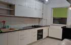 Apartament cu 3 camere semidecomandat în Central - 5