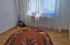Apartament cu 3 camere semidecomandat în 22 Decembrie - 6
