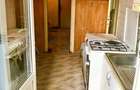 Apartament 3 camere,decomandate,2 balcoane,et. 4,Bdul Decebal,bloc 21 - 3
