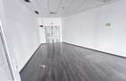 SPATIU COMERCIAL-30 avenue- 180 mp