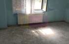 Apartament cu 4 camere decomandat în Central - 4