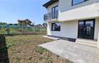 Casă cu 7 camere cu Teren 250 Mp în Valea Lupului - 4