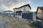 Casă cu 4 camere în Exterior Vest - 2