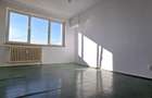 Apartament cu 3 camere semidecomandat în Obor - 2