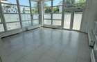 Inchiriez spatiu comercial 90mp - 4