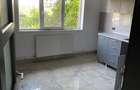 Apartament cu 3 camere decomandat în Central - 2