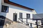 Casă cu 6 camere în Central - 1 Casă cu 6 camere în Central - 1