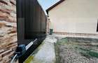 Casa spatioasa cu 5 dormitoare, doua bucatarii si teren de 1100 mp - 3