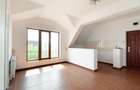 Apartament cu 3 camere decomandat în Cantemir - 2