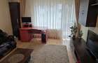 Apartament cu 3 camere semidecomandat în Florești - 1