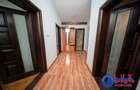ID 642 De inchiriat: Apartament spa?ios cu 3 camere ?i curte - 10