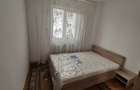 INCHIRIEZ apartament 2 camere semidecomandat,zona Vasile Aaron