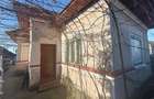 Casă cu 4 camere cu Teren 755 Mp în Tigveni - 2