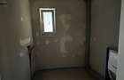 Apartament cu 3 camere decomandat în Florești - 9