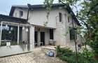 Casă cu 5 camere cu Canalizare în Central - 19