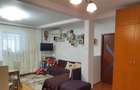 Apartament cu 3 camere decomandat în Tătărași - 7
