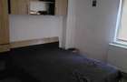 Apartament cu 3 camere semidecomandat în Abator - 2
