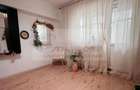 Apartament cu 3 camere decomandat în Tătărași - 2