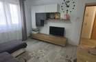 Apartament cu 3 camere decomandat în Tractorul - 1