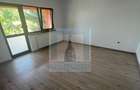 Casă cu 7 camere cu Teren 550 Mp în Bunloc - 9