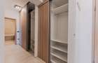 Apartament cu 3 camere decomandat în Tractorul - 23